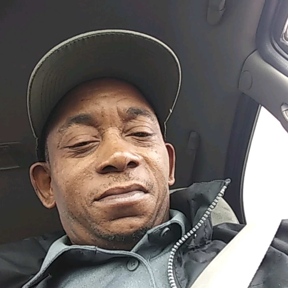 Meet your Posher, Leland